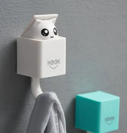 Adorable 4 Pc. Cat-In-A-Box Wall Hook Set