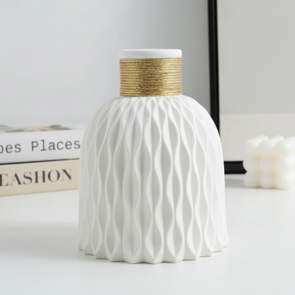 Modern Decorative Vase - Thoughtful Simplicity, Effortless Style