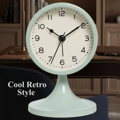 Retro-Style Vintage Metal Alarm Clock – Silent Bedside Clock