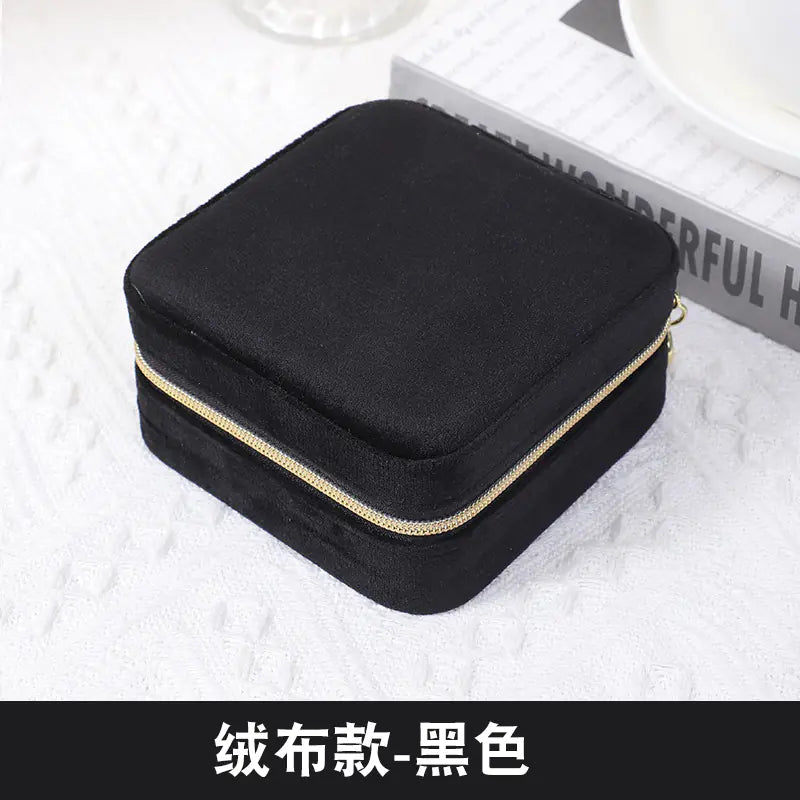 Compact Zipper Jewelry Box: Travel-Friendly Storage