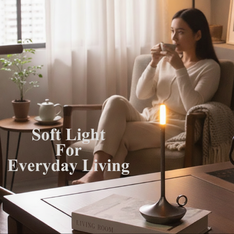 Nordic Candlestick Lamp – Ambient Light, Rechargeable & Dimmable