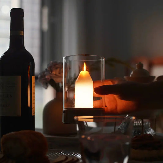 Candlelight Sensor Lamp for Dinner Parties or Cozy Evenings