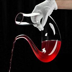 Crystal U-Shaped Wine Decanter – Elegant, Stylish and Functional